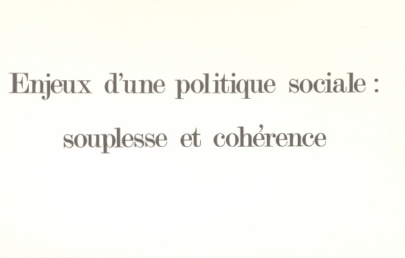 Couverture Enjeux d'une politique sociale